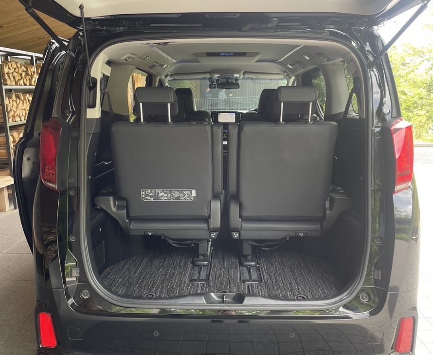 Taxi trunk