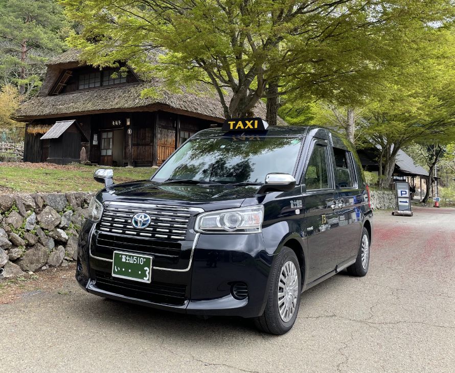 Taxi exterior
